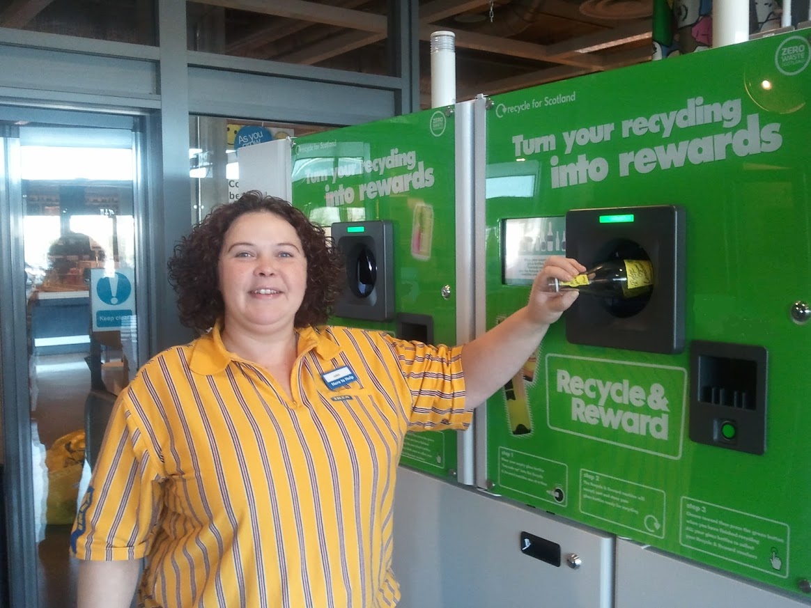 Gina using the Reverse Vending at IKEA Glasgow Zero Waste Scotland funded pilot